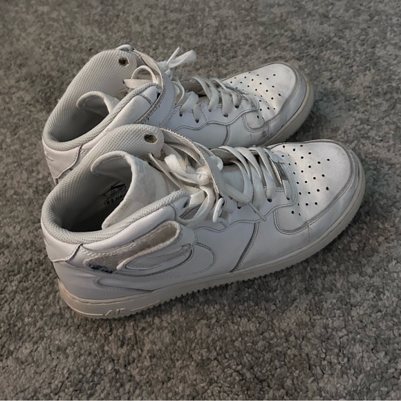 Nike Air Force 1 High Tops – White, Size 10 US - Picture 5 of 8
